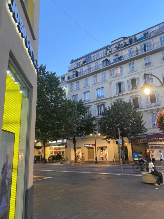 Studio Sur Avenue Jean Medecin A Nisa Exterior foto
